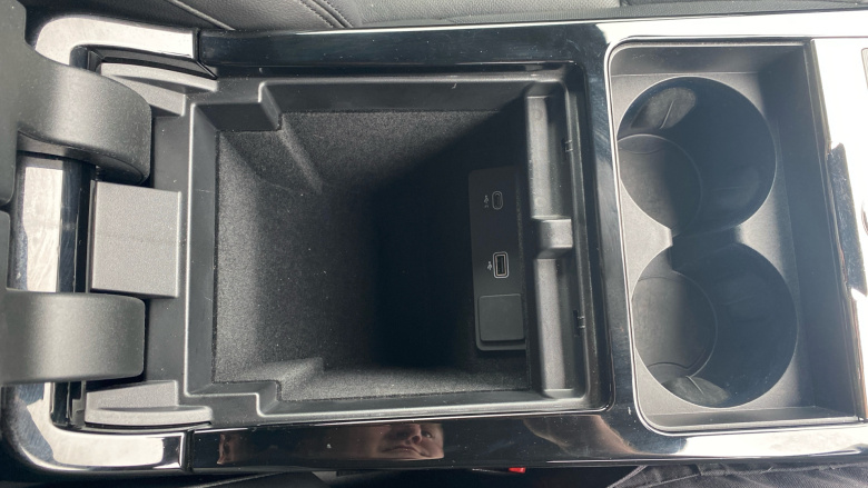 Land Rover Range Rover Evoque 2.0 D200 R-Dynamic SE 5dr Auto Diesel Hatchback